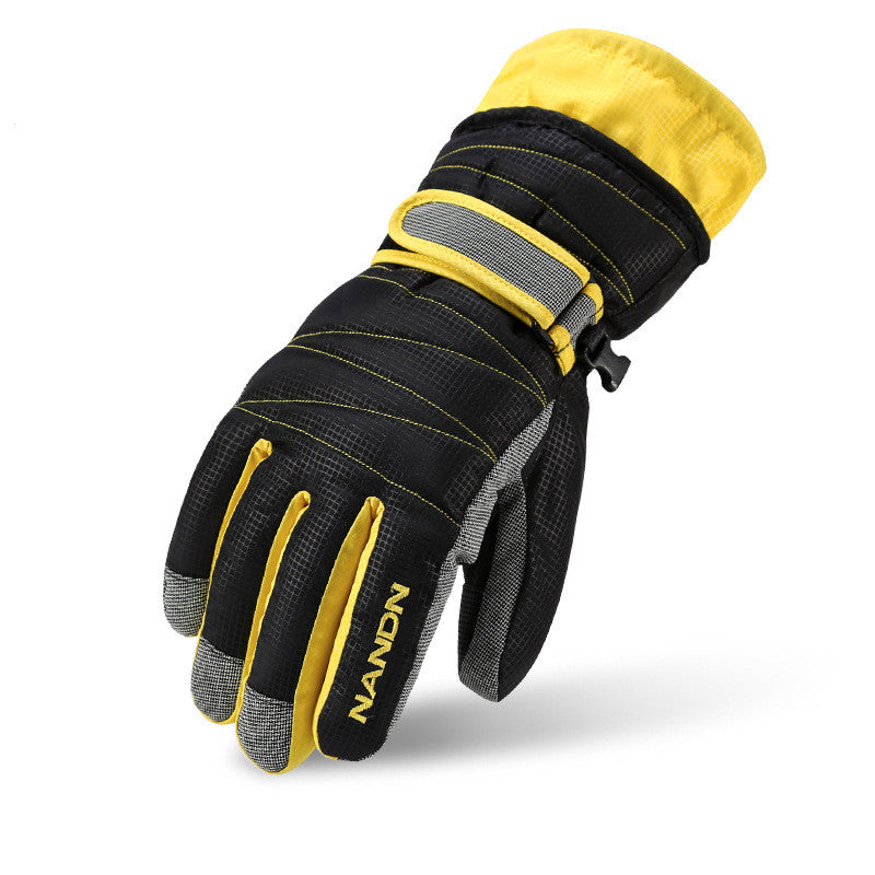 MaxProtect Winter Tech Gloves.
