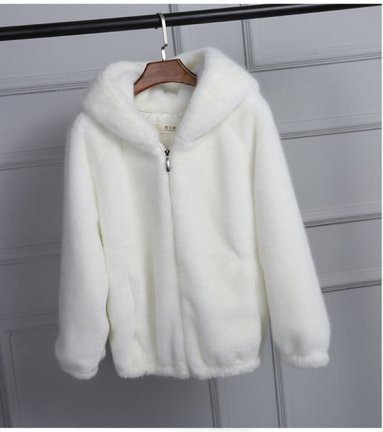 Long-sleeved hooded coat for autumn and winter season.