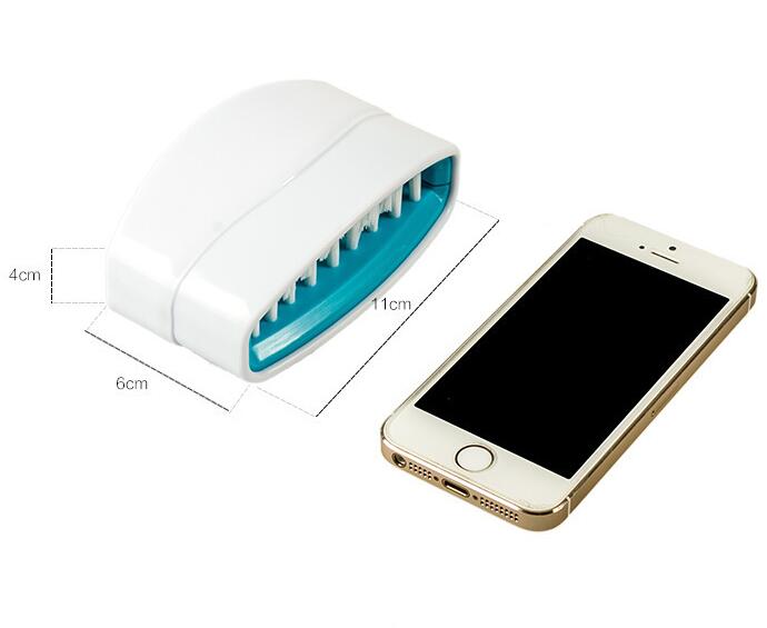 Alligator Kitchen Scrub.