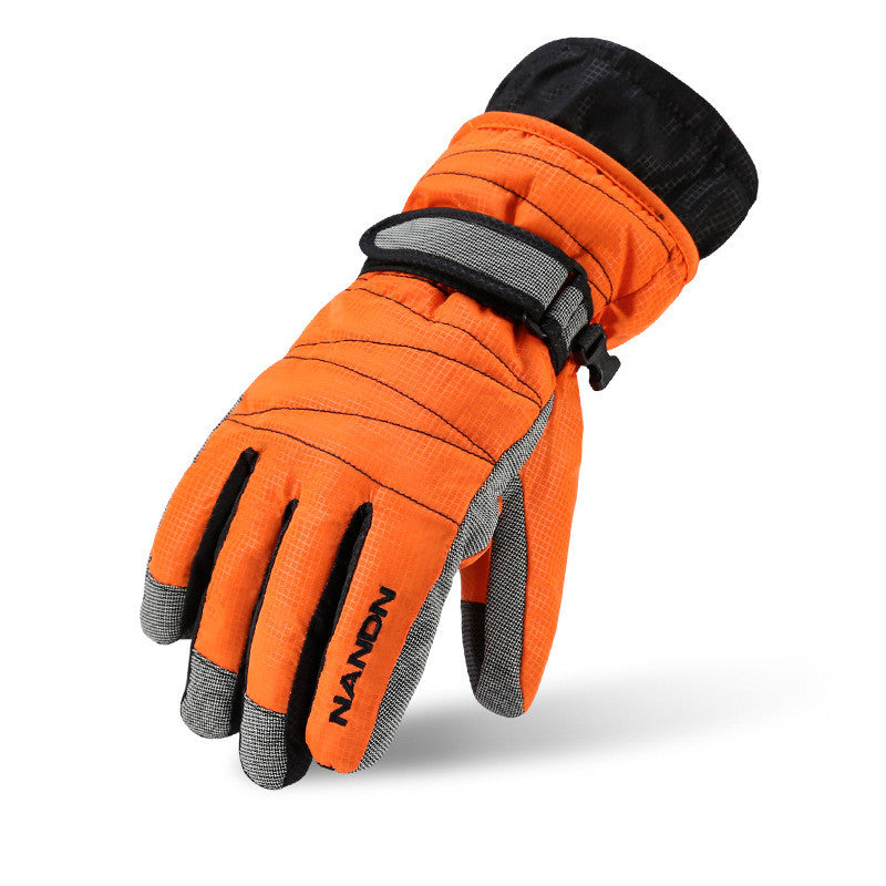 MaxProtect Winter Tech Gloves.
