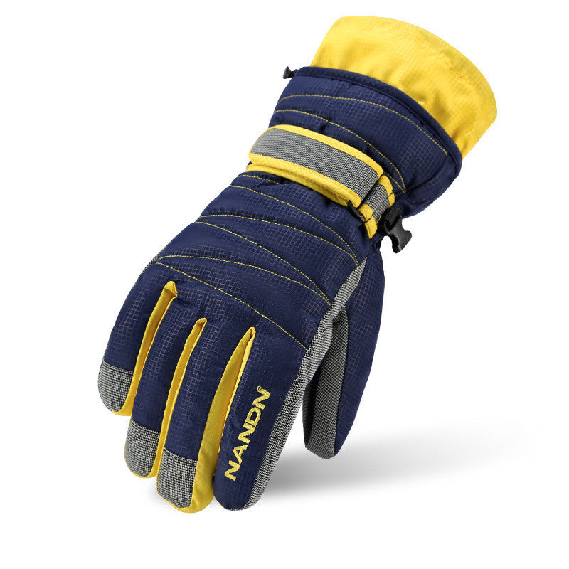 MaxProtect Winter Tech Gloves.