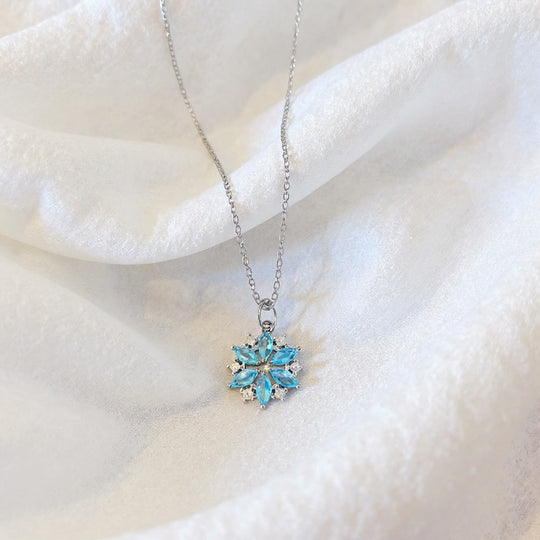 Frozen Frost light necklace