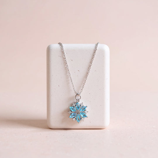 Frozen Frost light necklace
