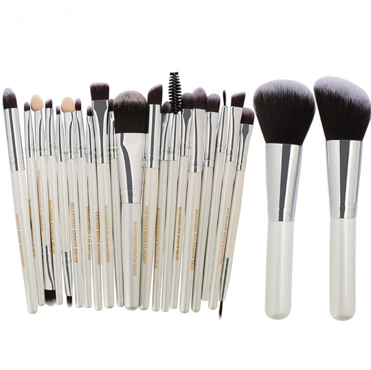 22 Piece Cosmetic Makeup Brush Set.