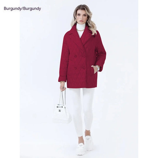 Lapel-designed women's short jacket made of lightweight cotton padding.