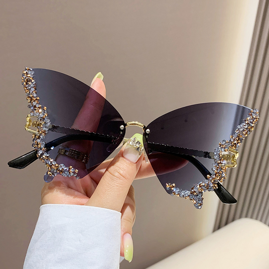 Luxury Diamond Butterfly Sunglasses