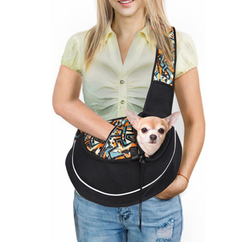 Carrying Pets Bag Women Outdoor Portable Crossbody Bag For Dogs Cats.